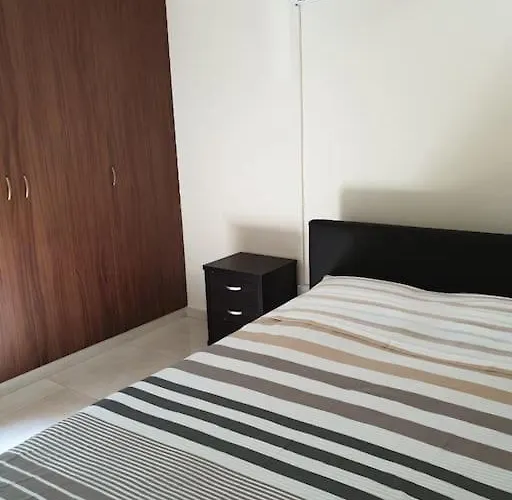 Cozy Comfortable 2-bedroom Limasol