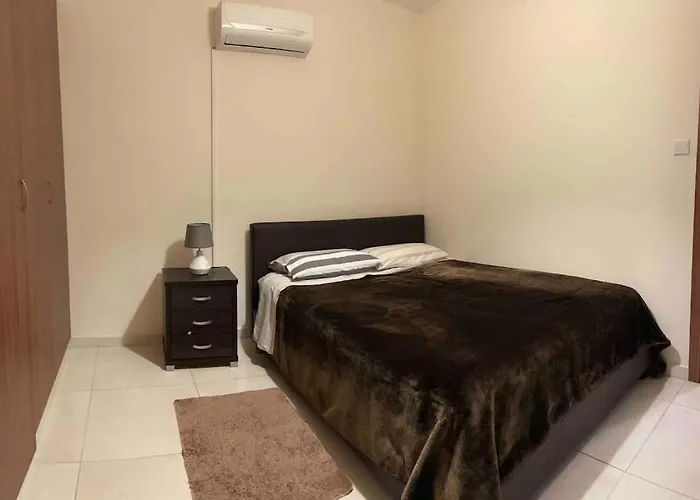 Cozy Comfortable 2-bedroom Appartement *