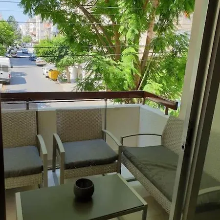 Apartmán Cozy Comfortable 2-bedroom Lemesos